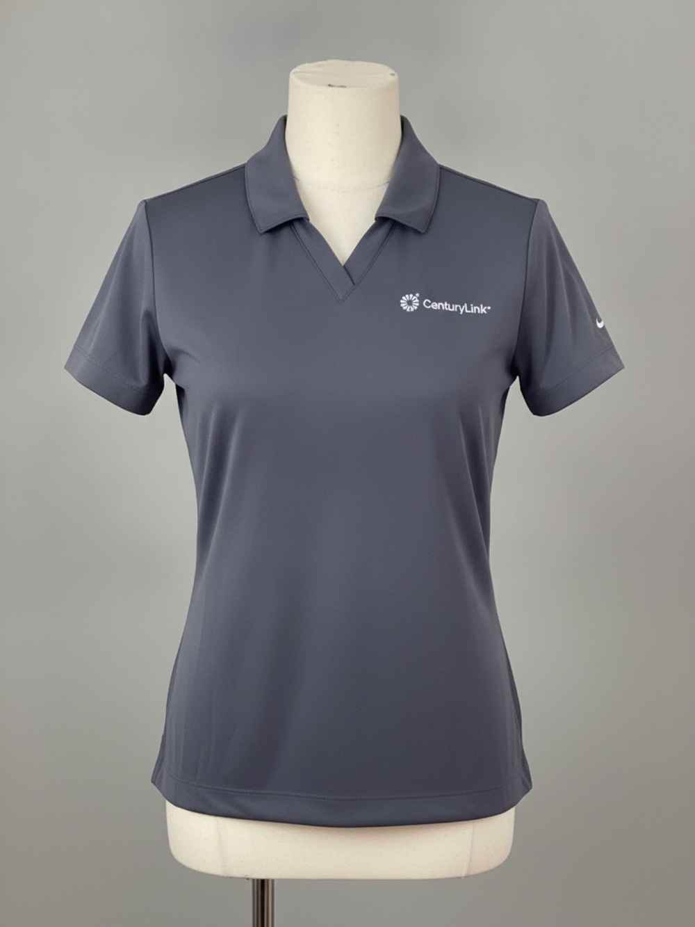 NWT Nike Women’s Gray Golf Shirt, Small